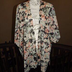 Women's semi sheer floral Maurices kimono labeled as One Size